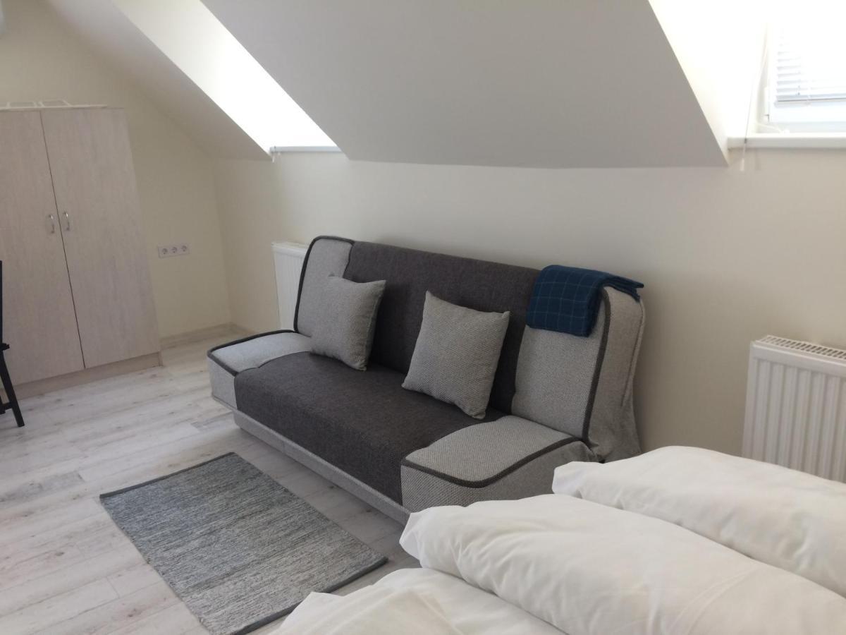 Harmonia Panzio Apartment โบกาช ภายนอก รูปภาพ