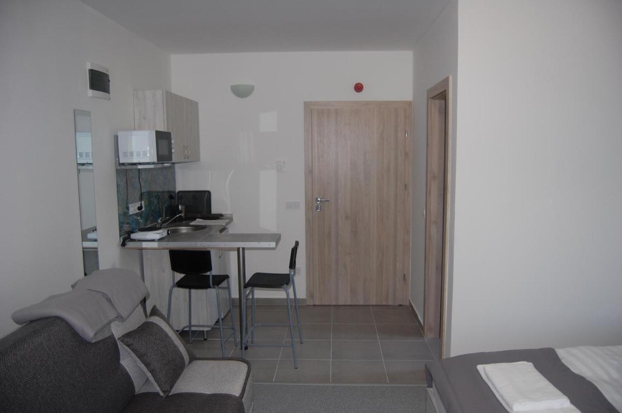 Harmonia Panzio Apartment โบกาช ภายนอก รูปภาพ