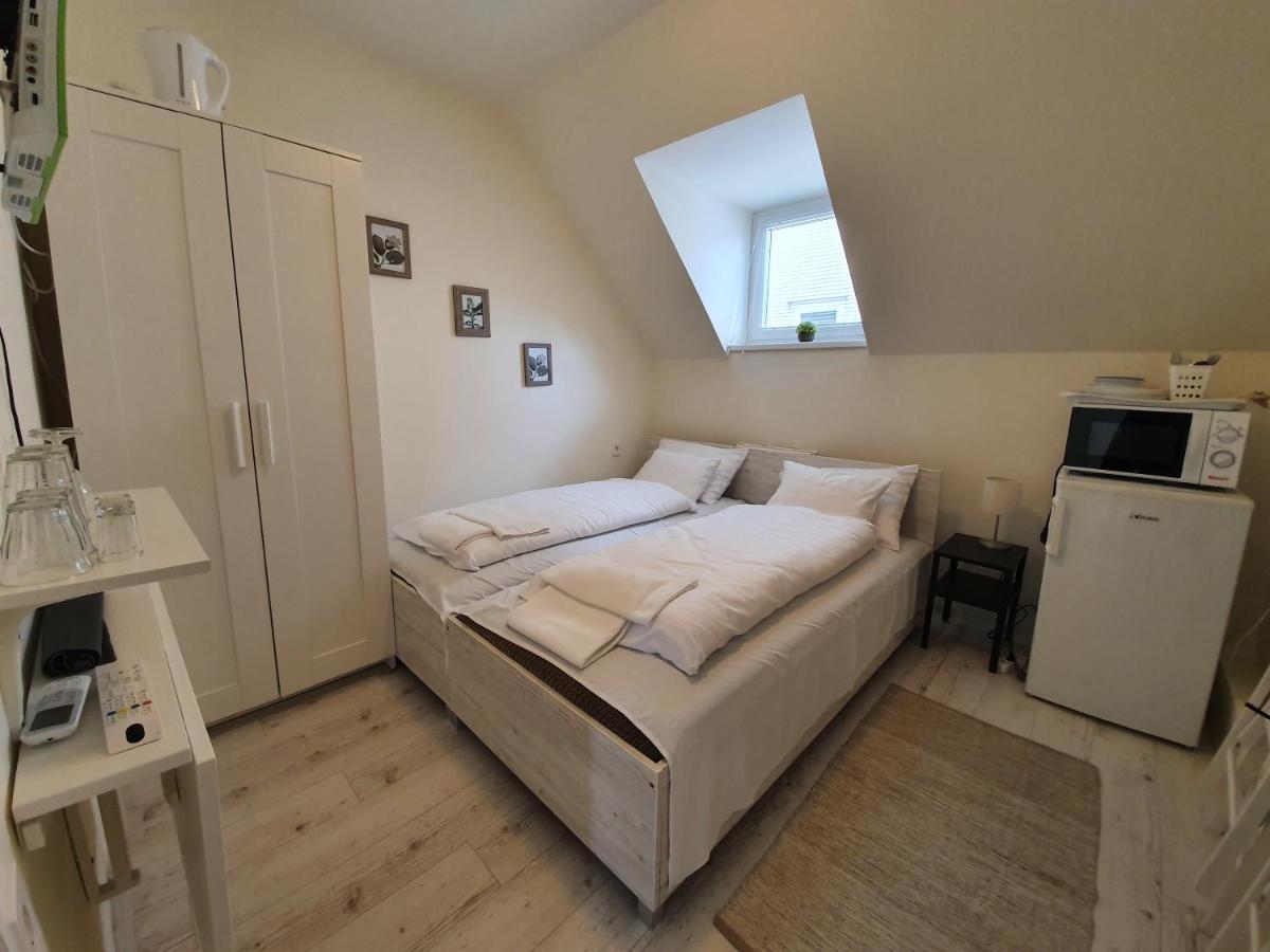 Harmonia Panzio Apartment โบกาช ภายนอก รูปภาพ