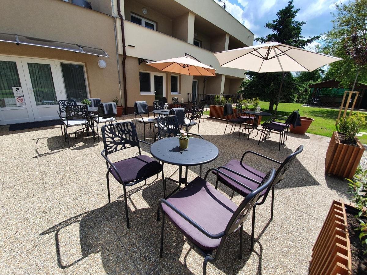 Harmonia Panzio Apartment โบกาช ภายนอก รูปภาพ